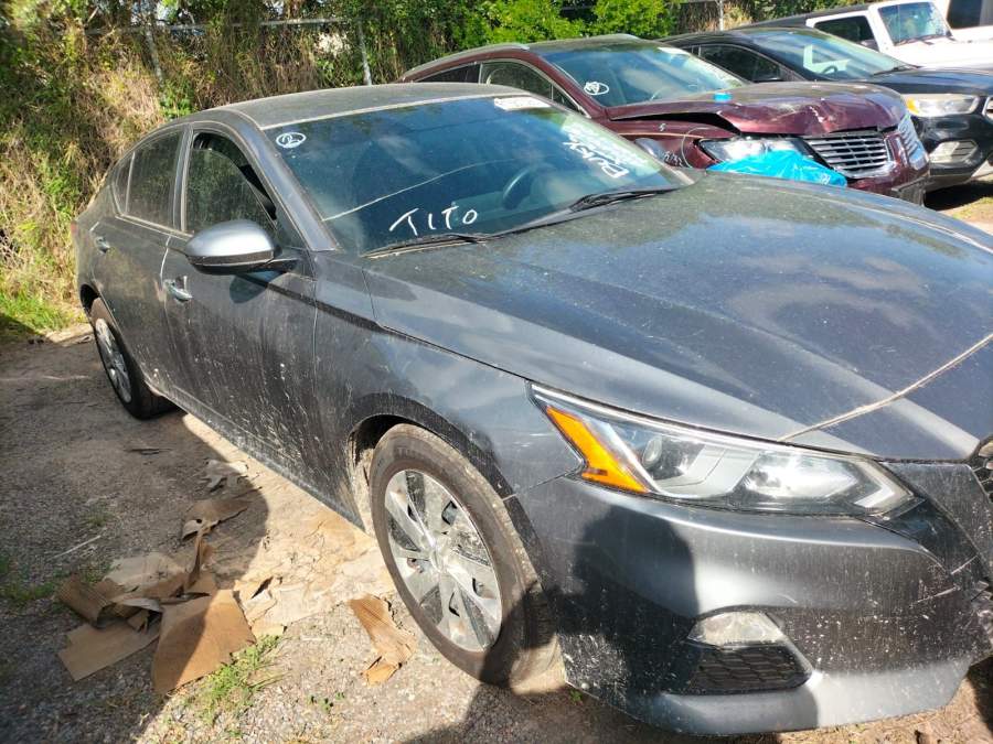 2020 Nissan Altima
