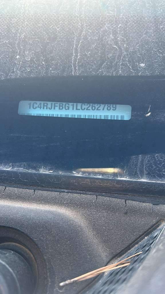 2020 Jeep Grand Cherokee