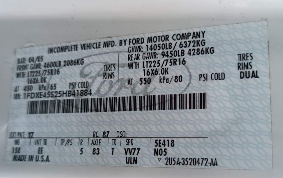 2005 Ford E-450