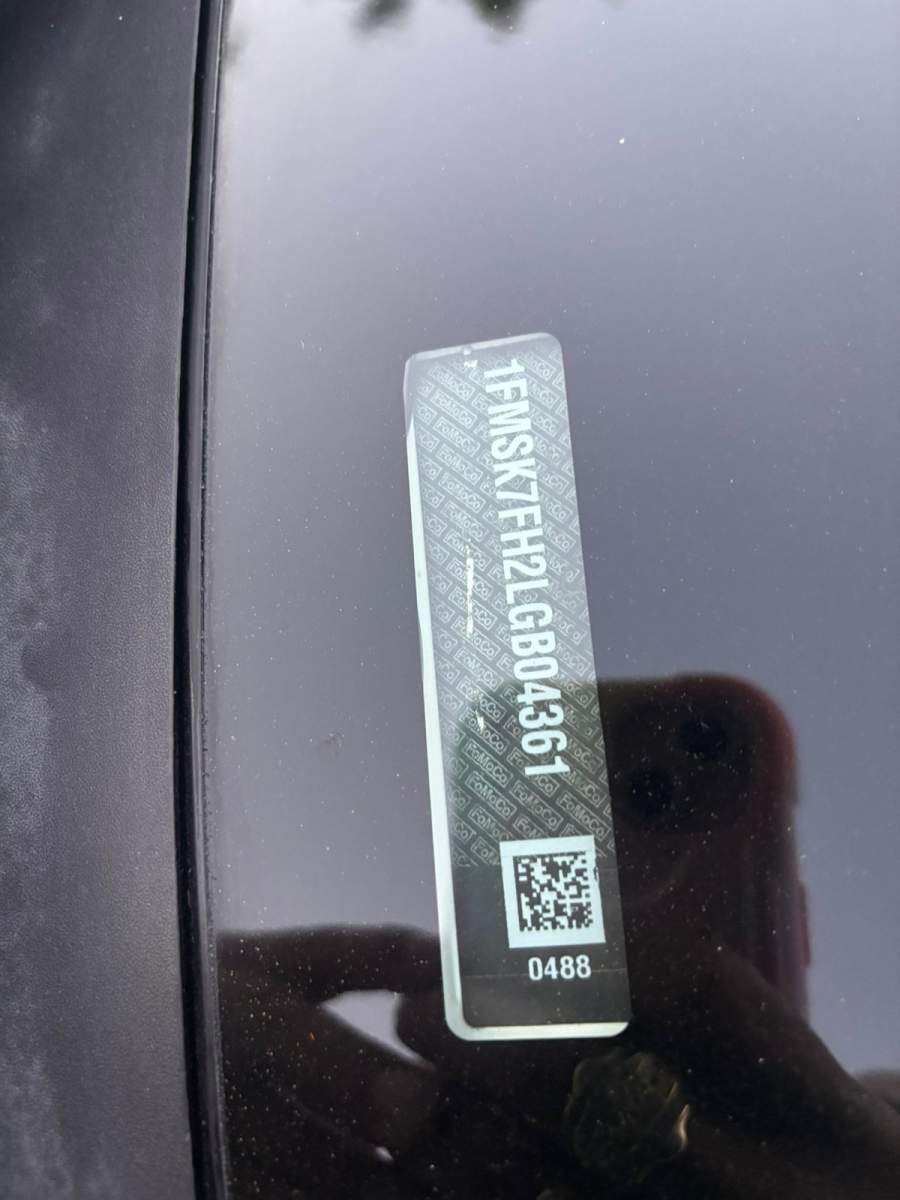 2020 Ford Explorer
