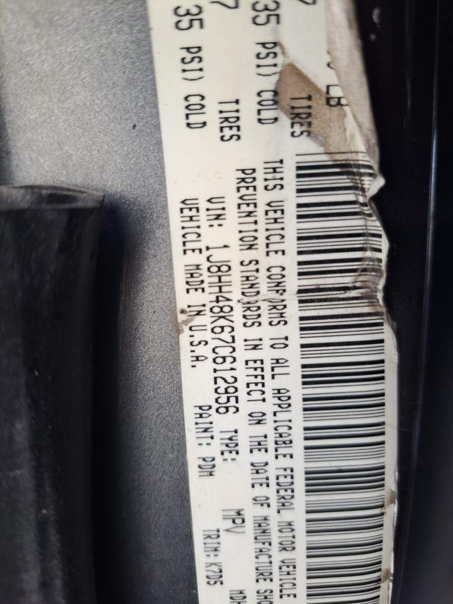 2007 Jeep Commander Sport