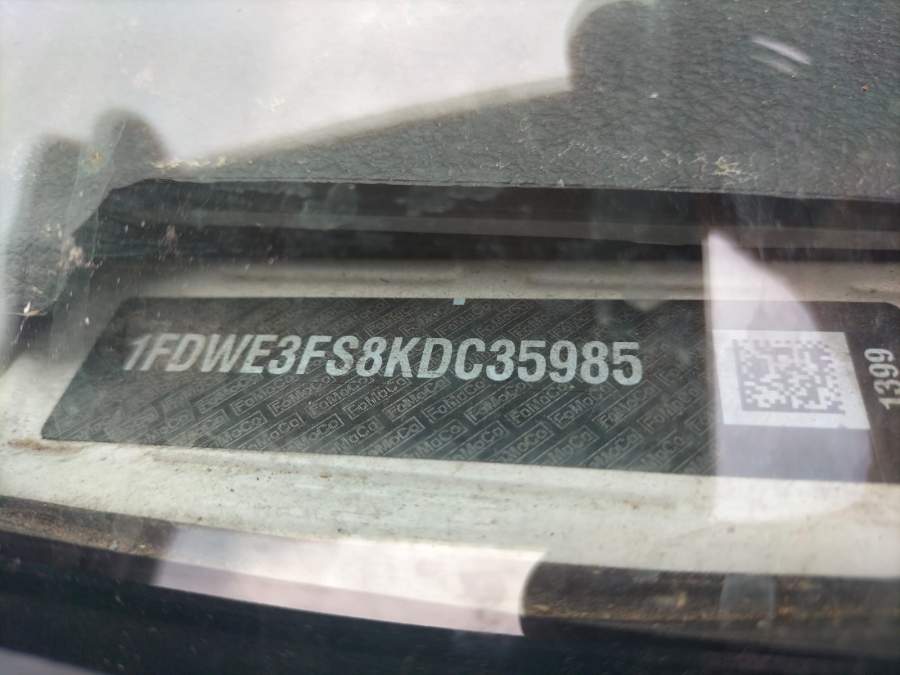 2019 Ford E-350 Super Duty