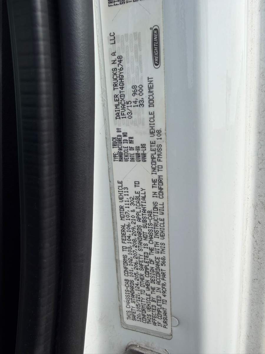 2016 Freightliner M2 106