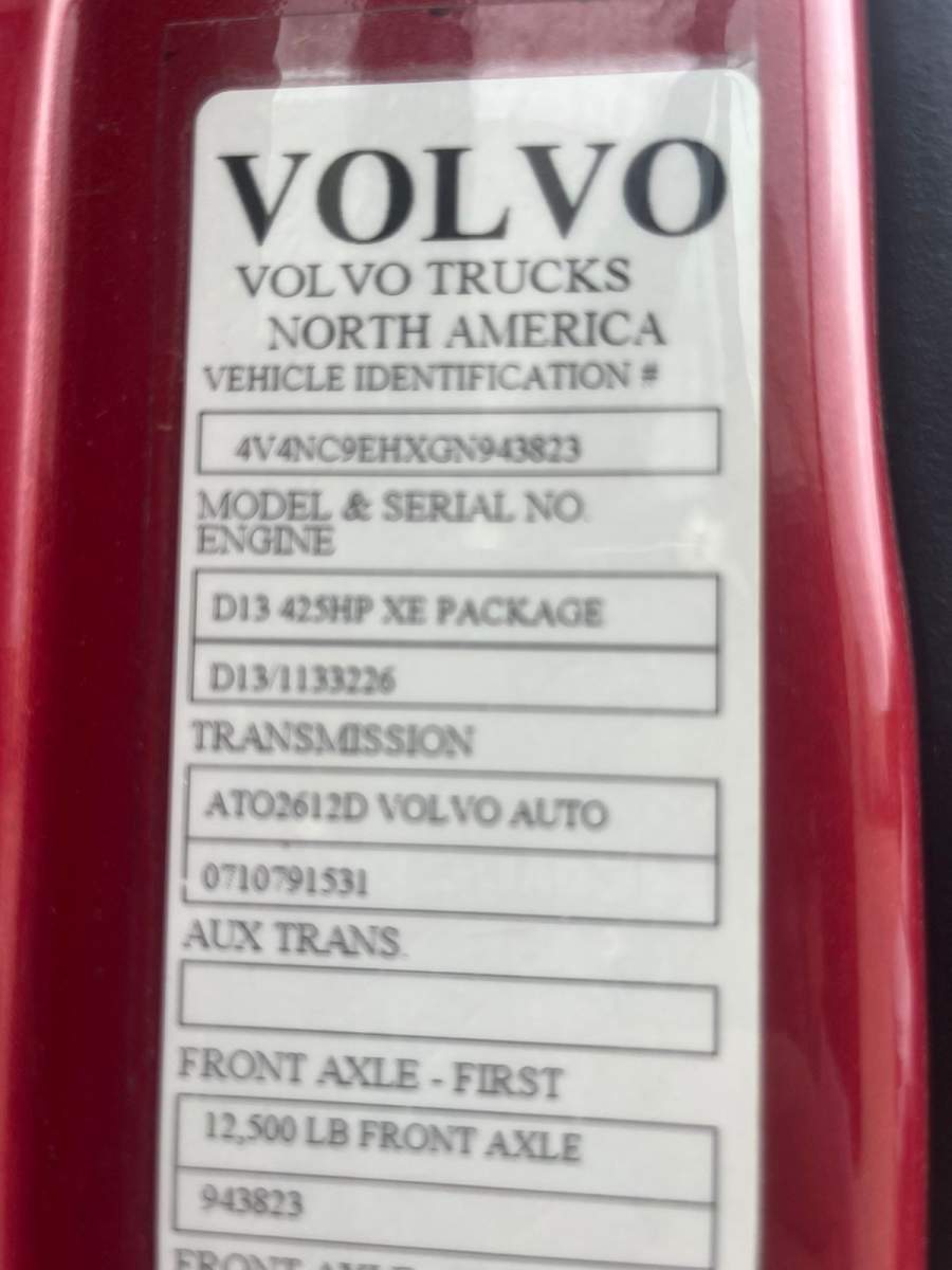 2016 Volvo Truck VNL