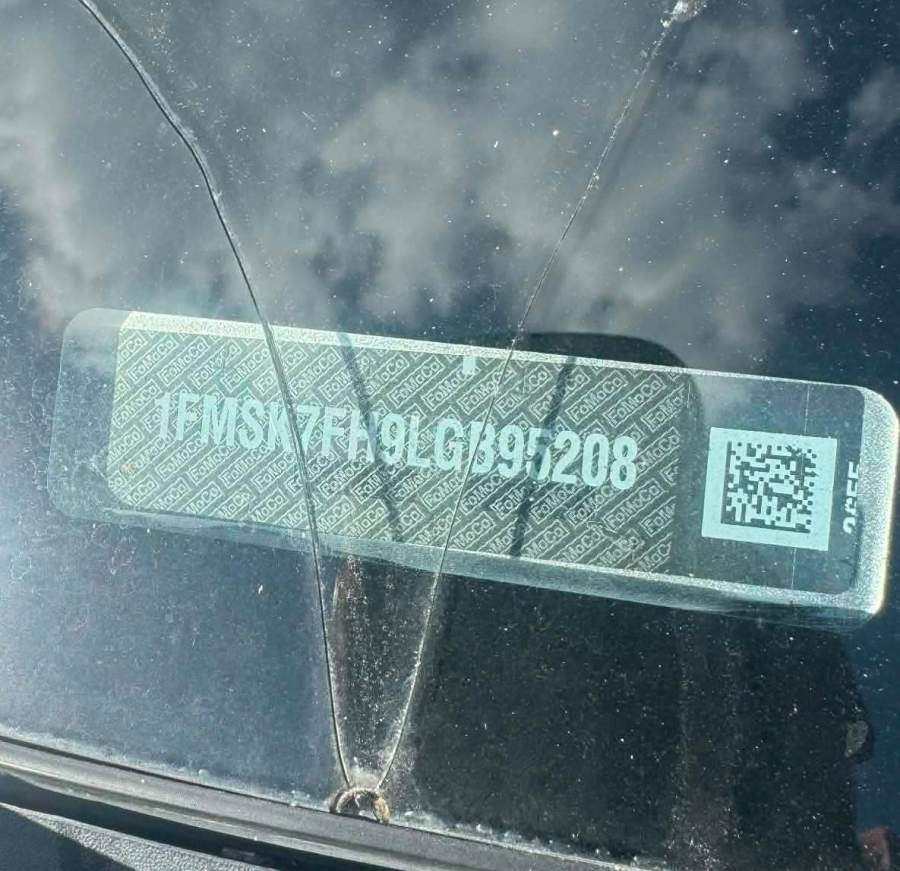 2020 Ford Explorer