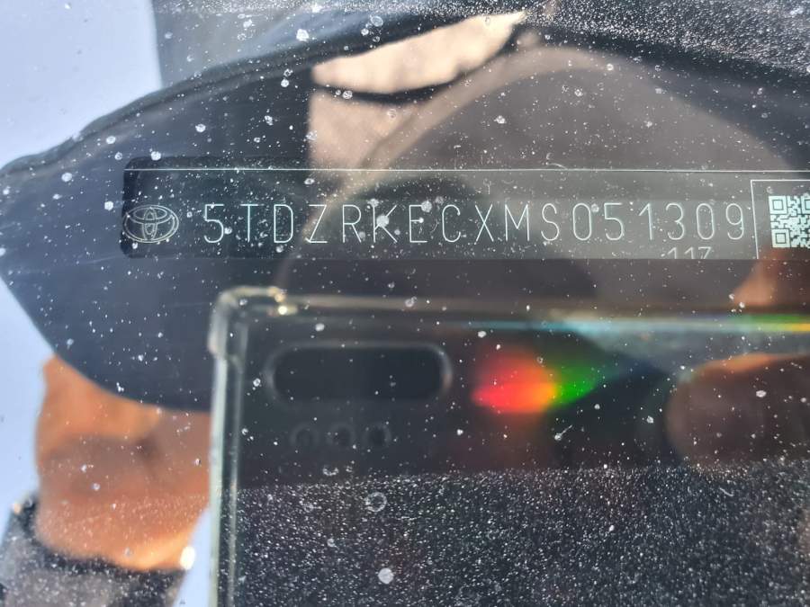 2021 Toyota Sienna LIMITED