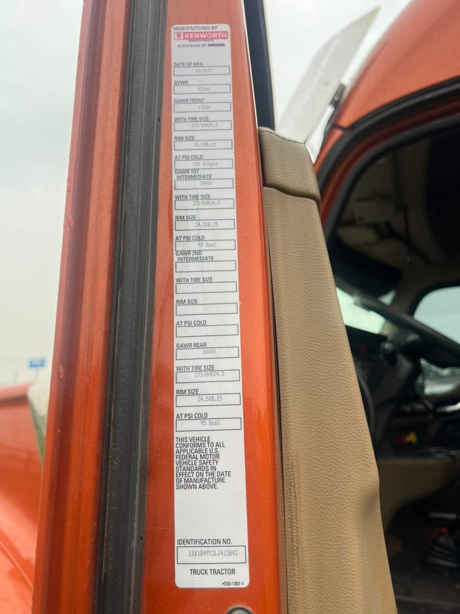 2020 Kenworth W990