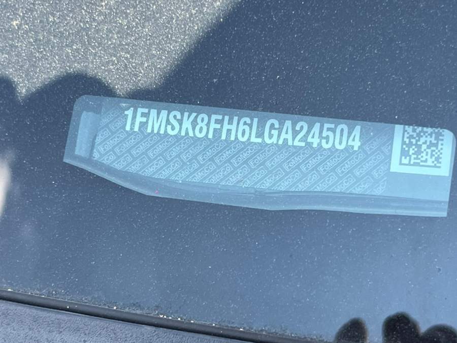 2020 Ford Explorer