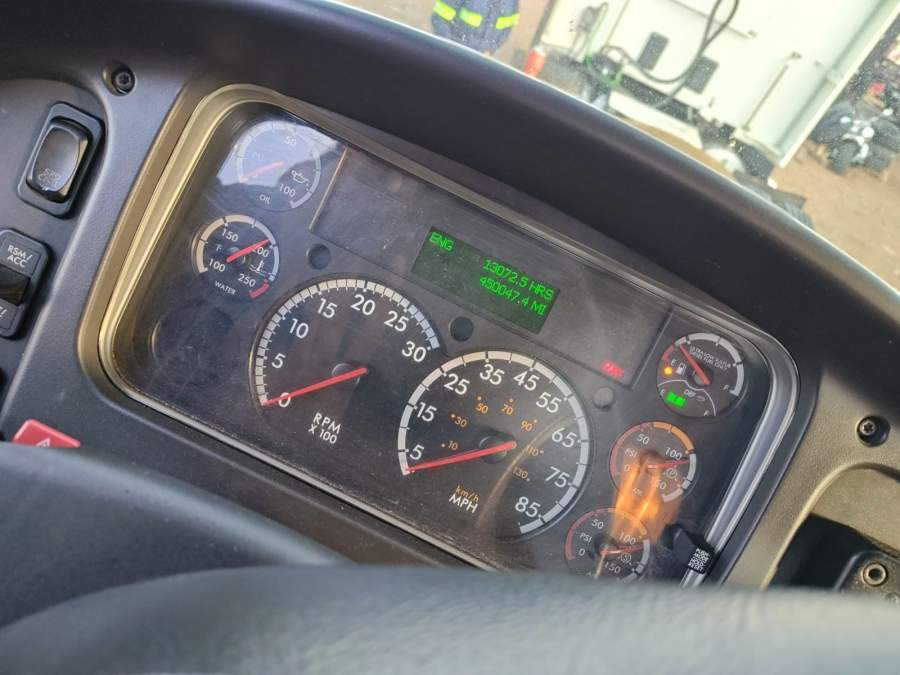 2016 Freightliner M2