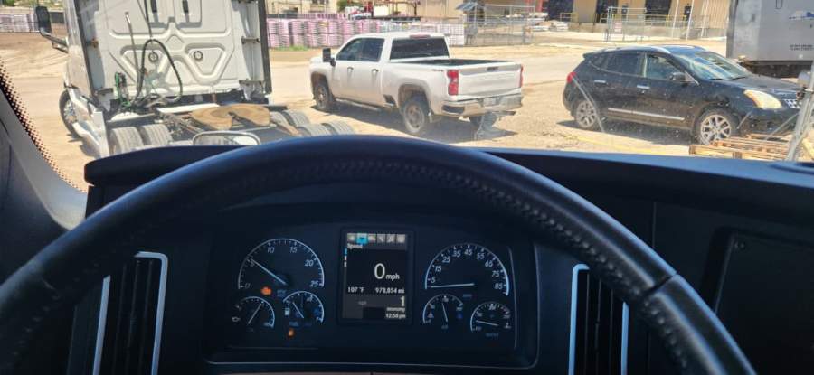 2020 Freightliner CASCADIA