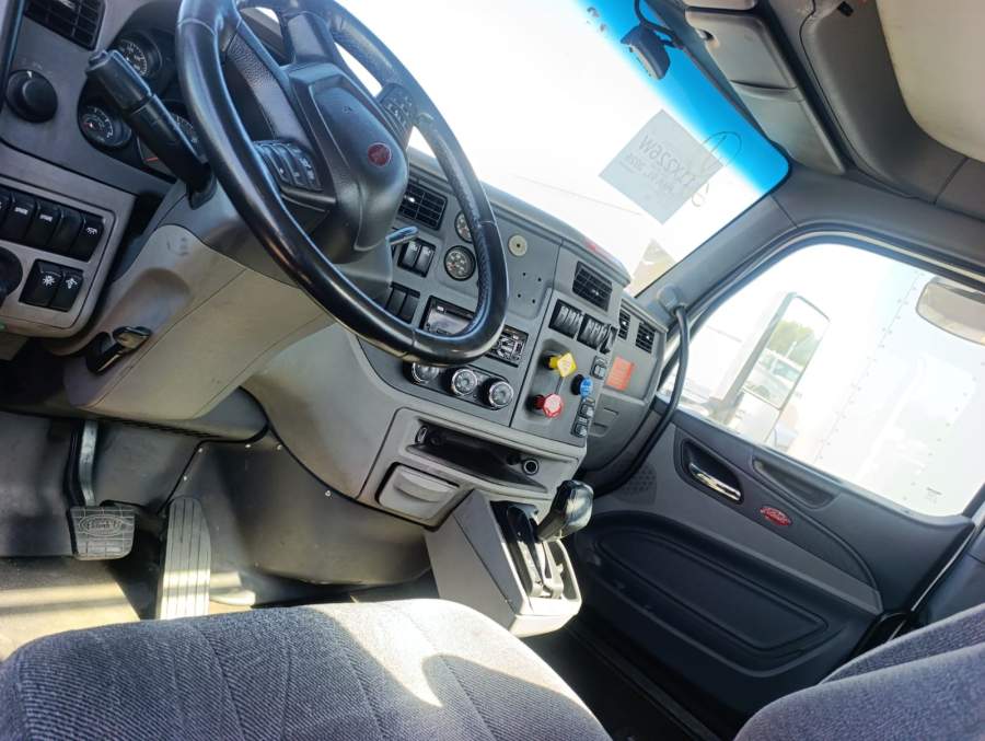 2016 Peterbilt 579