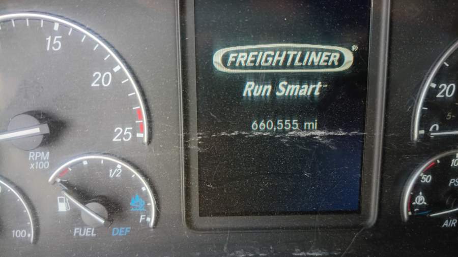 2021 Freightliner CASCADIA