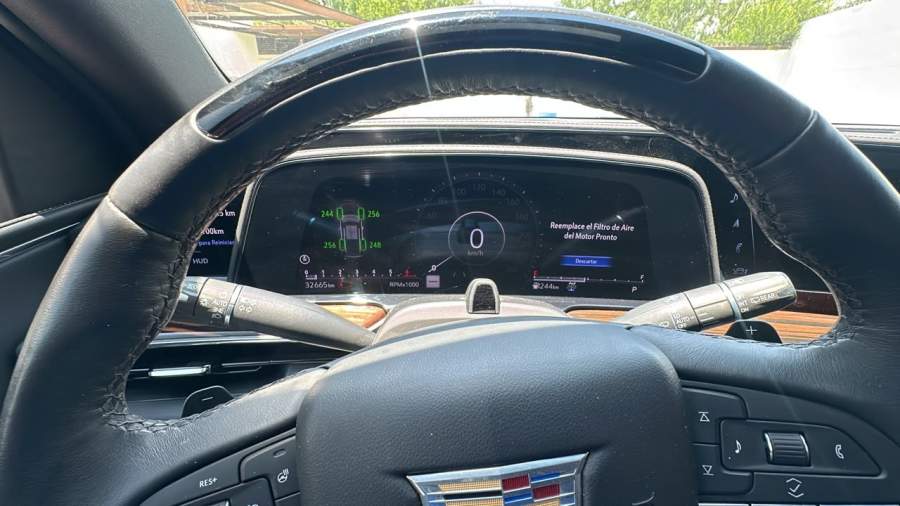 2023 Cadillac Escalade ESV