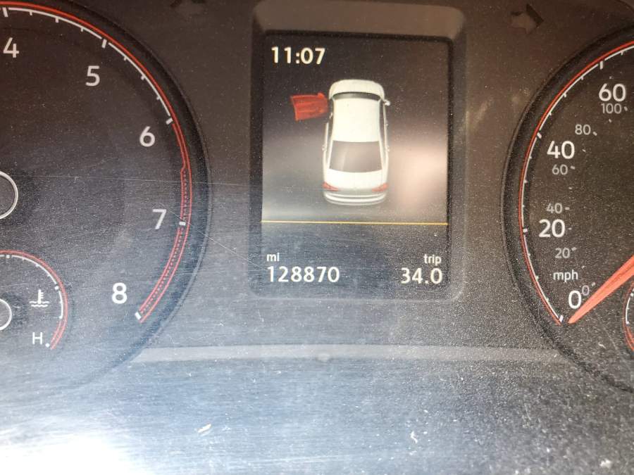 2021 Volkswagen Passat R-LINE