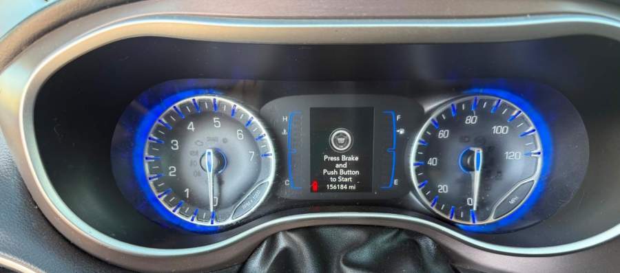 2020 Chrysler Voyager