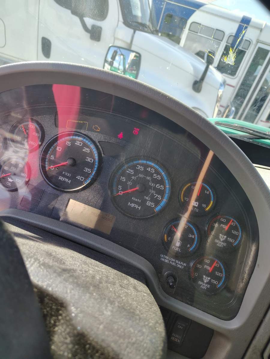 2016 Freightliner 114SD