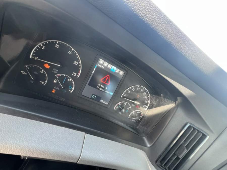 2019 Freightliner CASCADIA