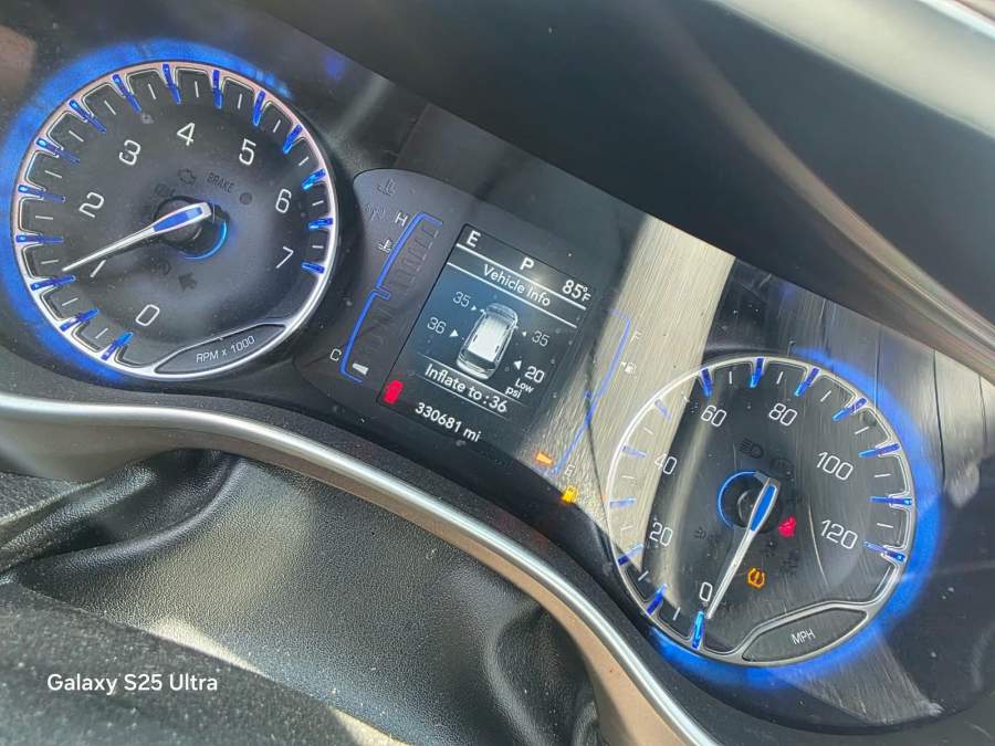 2020 Chrysler Voyager