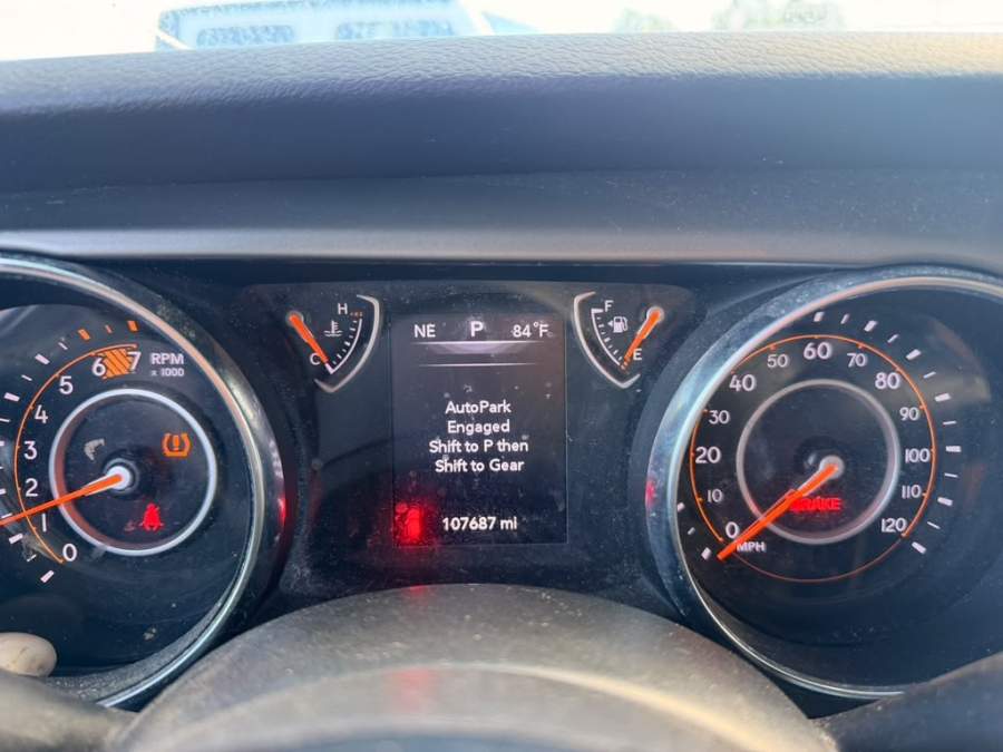 2019 Jeep Wrangler  Unlimited Sport / sport altitud
